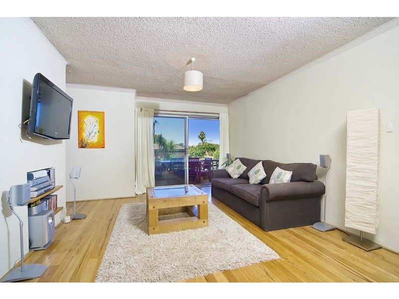 3/100-102 Wyadra Avenue, Freshwater NSW 2096