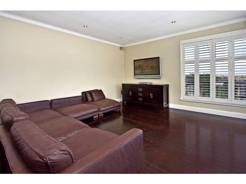 54 Ellery Parade, Seaforth NSW 2092