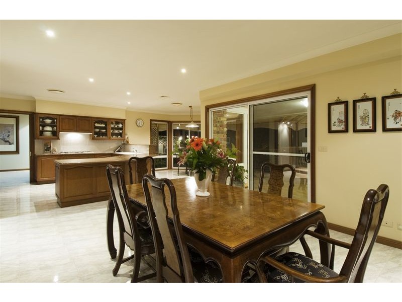 25 Lady Penrhyn Drive, Beacon Hill NSW 2100