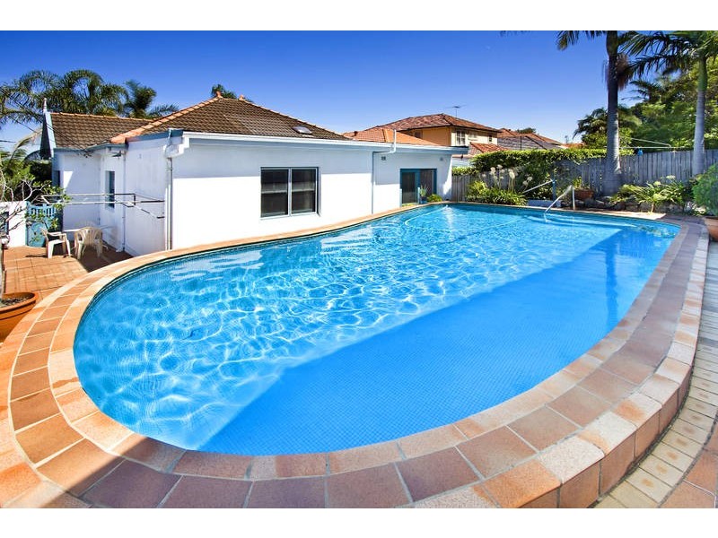 18 Ponsonby Parade, Seaforth NSW 2092