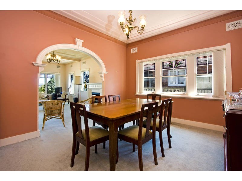 18 Ponsonby Parade, Seaforth NSW 2092