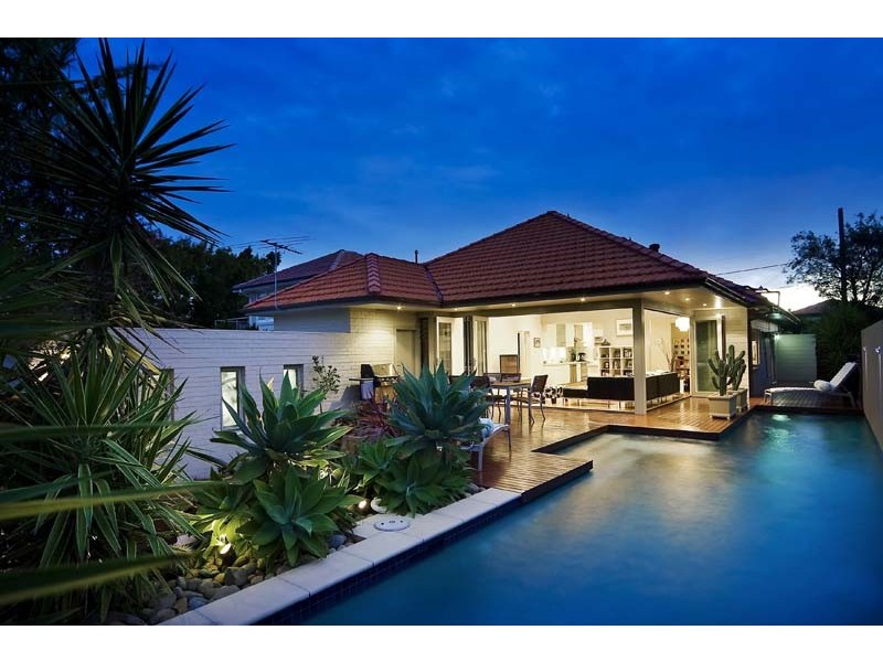 6 Palmerston Place, Seaforth NSW 2092