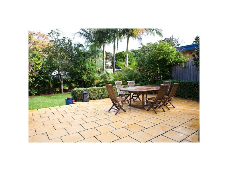 54 Wyuna Avenue, Freshwater NSW 2096