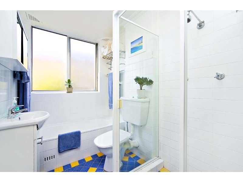 2/12 Frazer Street, Collaroy NSW 2097