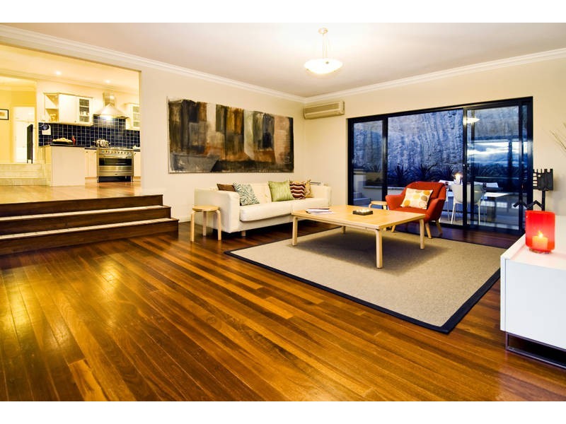 10 Kanangra Crescent, Clontarf NSW 2093