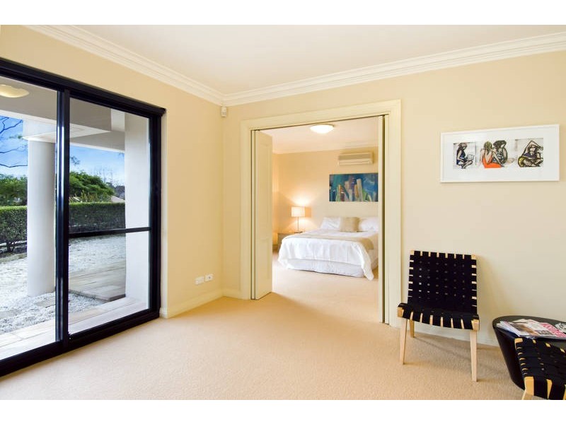 10 Kanangra Crescent, Clontarf NSW 2093