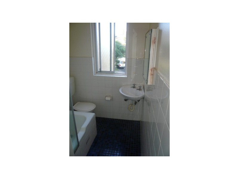 3/4 Fairlight Crescent, Fairlight NSW 2094