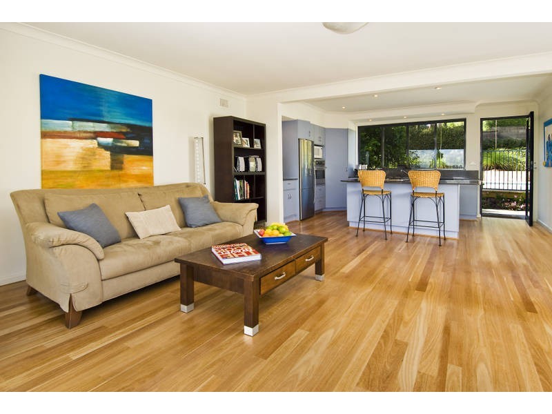 8 Barrabooka Street, Clontarf NSW 2093