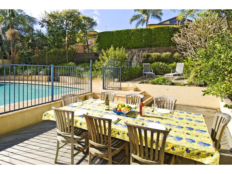 8 Barrabooka Street, Clontarf NSW 2093