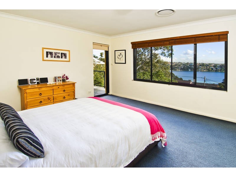 8 Barrabooka Street, Clontarf NSW 2093