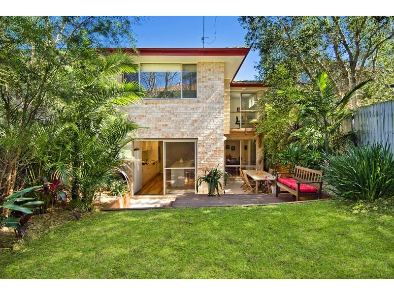 15A  Fay Street, North Curl Curl NSW 2099