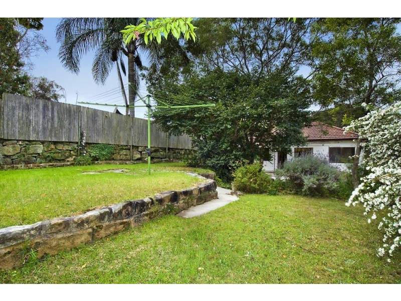 101 Clontarf Street, Seaforth NSW 2092