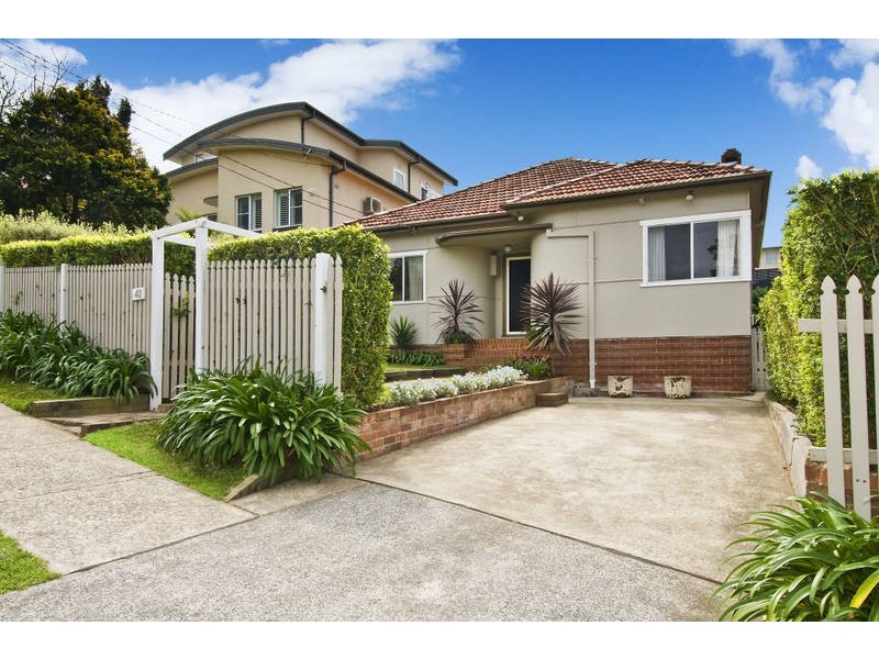 40 Woodbine Street, North Balgowlah NSW 2093