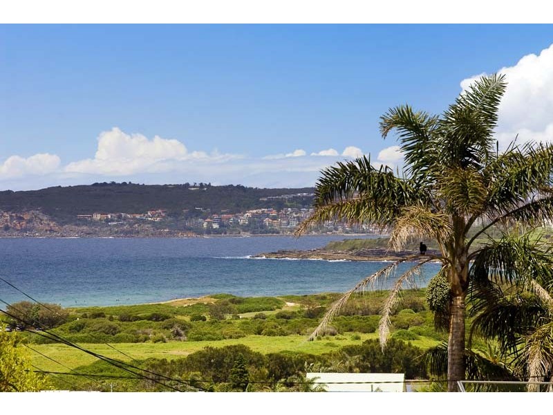 48 Griffin Road, North Curl Curl NSW 2099