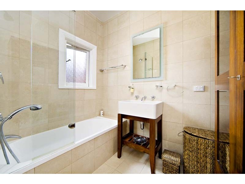 2/27 Griffiths Street, Fairlight NSW 2094