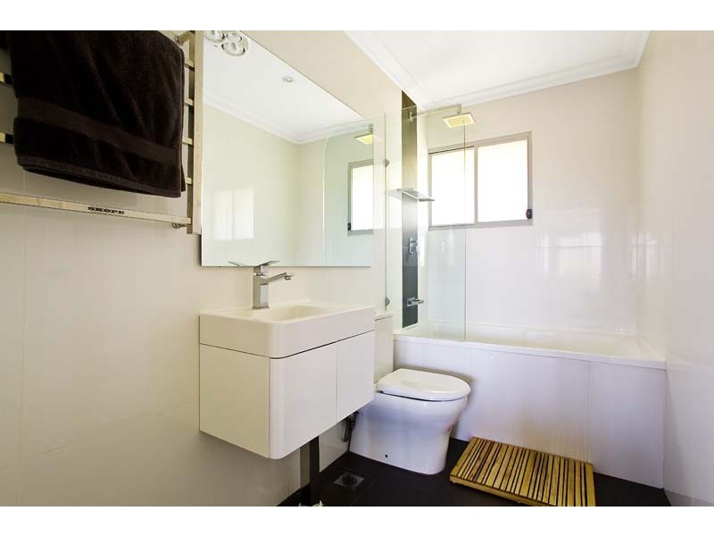 11/128 Lawrence Street, Freshwater NSW 2096