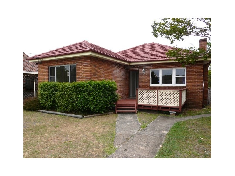 4 Riverview Parade, North Manly NSW 2100