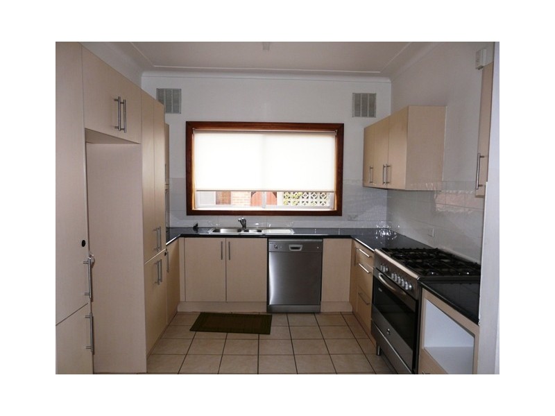 4 Riverview Parade, North Manly NSW 2100