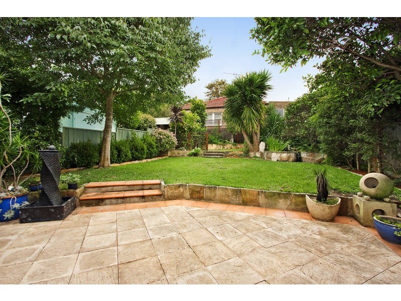 17 Soldiers Avenue, Freshwater NSW 2096