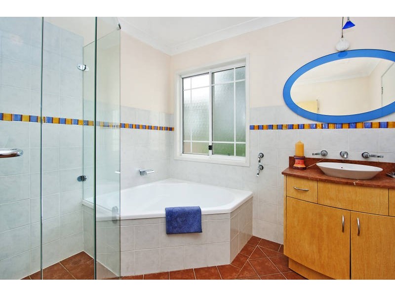 17 Soldiers Avenue, Freshwater NSW 2096