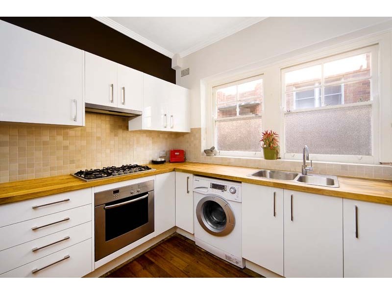 2/6 Wood Street, Manly NSW 2095