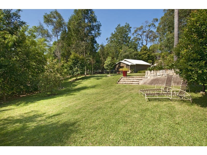 6 Boronia Lane, Seaforth NSW 2092