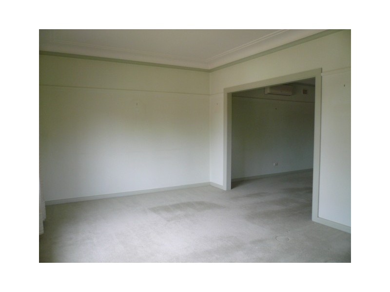10 Prince Edward Street, Seaforth NSW 2092