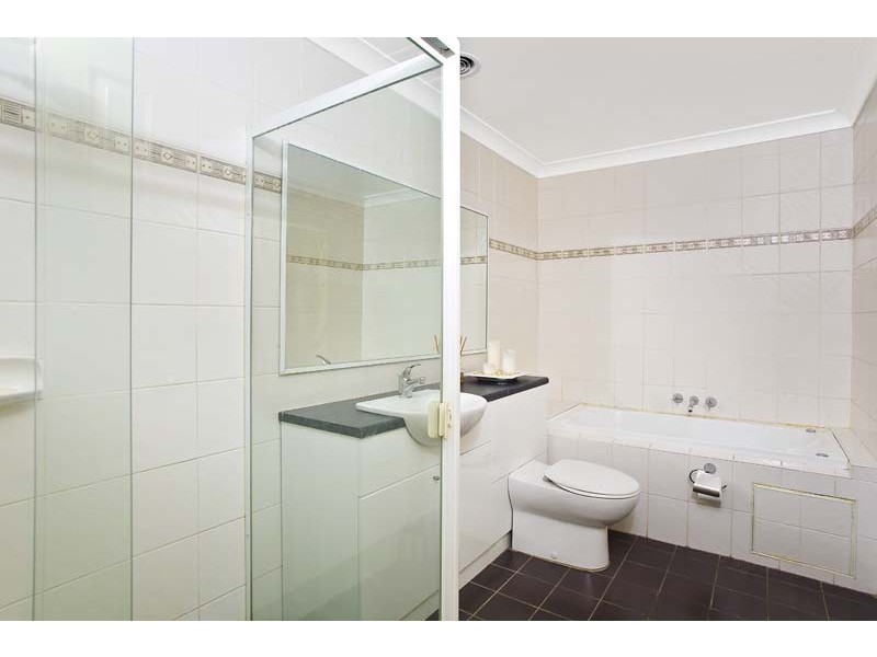 2/295 Condamine Street, Manly Vale NSW 2093