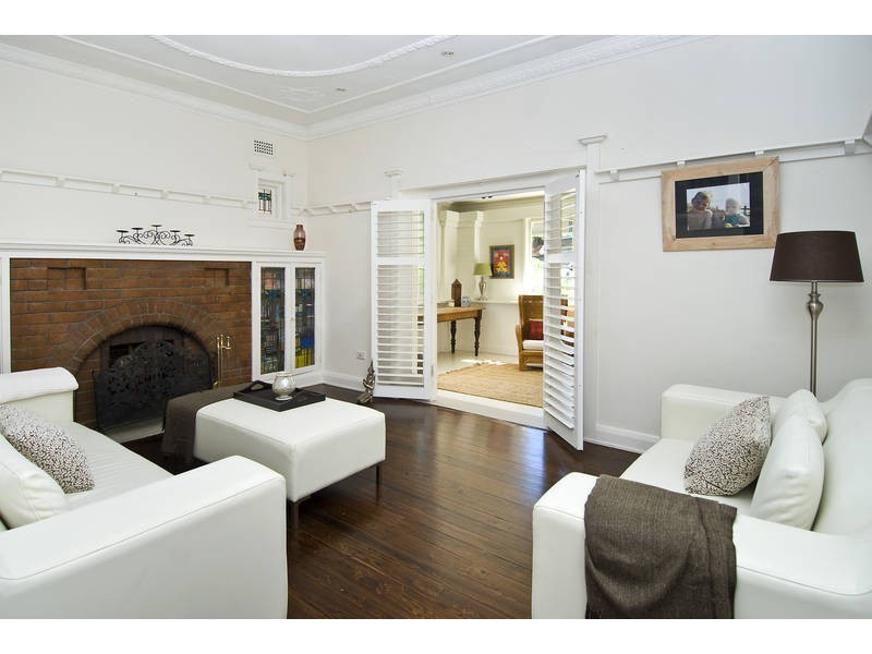 19 Clarence Street, Balgowlah NSW 2093