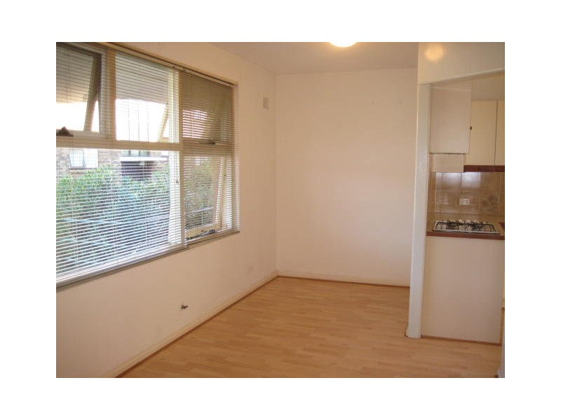 4/8 Campbell Parade, Manly Vale NSW 2093