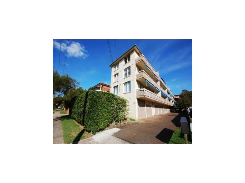 13/30 Goodwin Street, Narrabeen NSW 2101