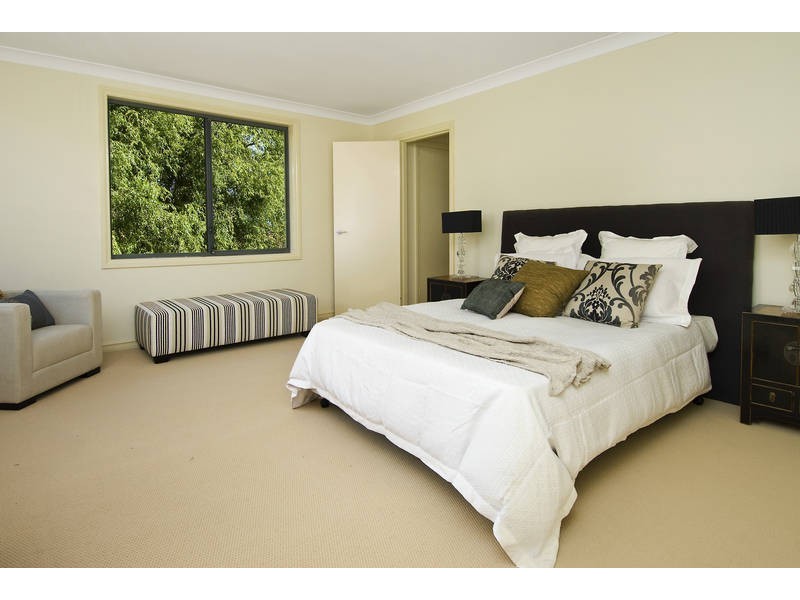 99 Peacock Street, Seaforth NSW 2092