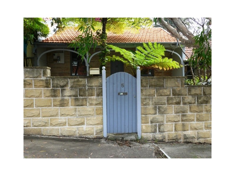 5 Mossgiel Street, Fairlight NSW 2094