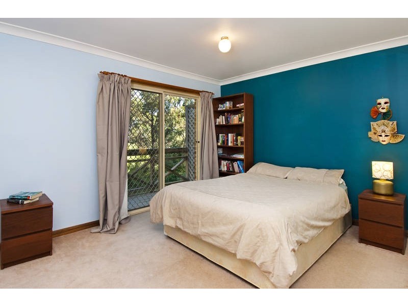 8 Guardian Parade, Beacon Hill NSW 2100