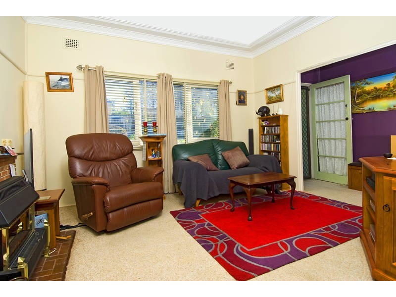 33 Kirkwood Street, Seaforth NSW 2092