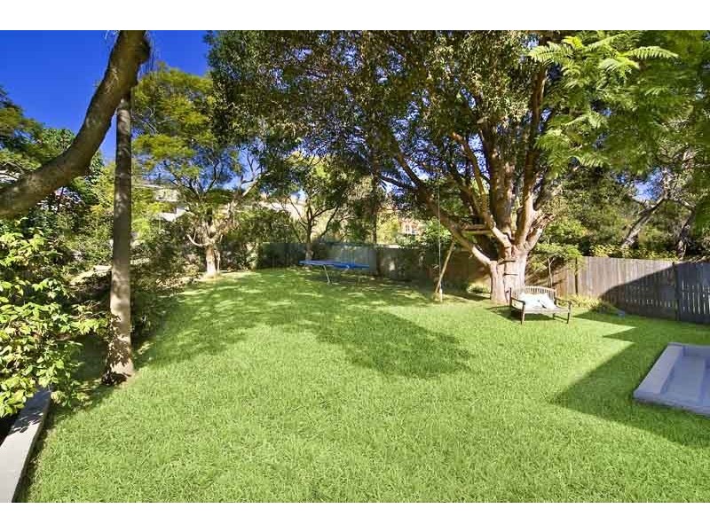 29 MacMillan Street, Seaforth NSW 2092