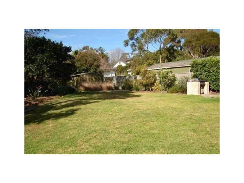 23 Woodlands Road, Forestville NSW 2087