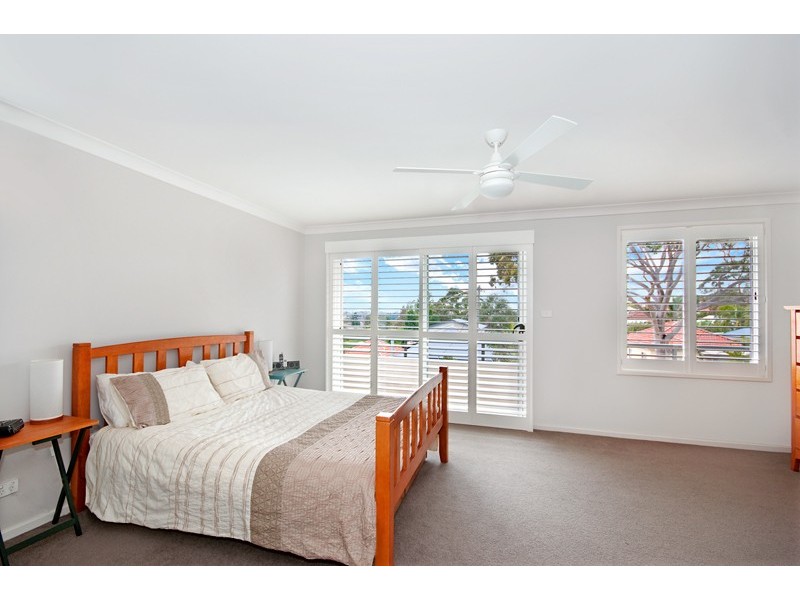 6 Pineview Avenue, Manly Vale NSW 2093