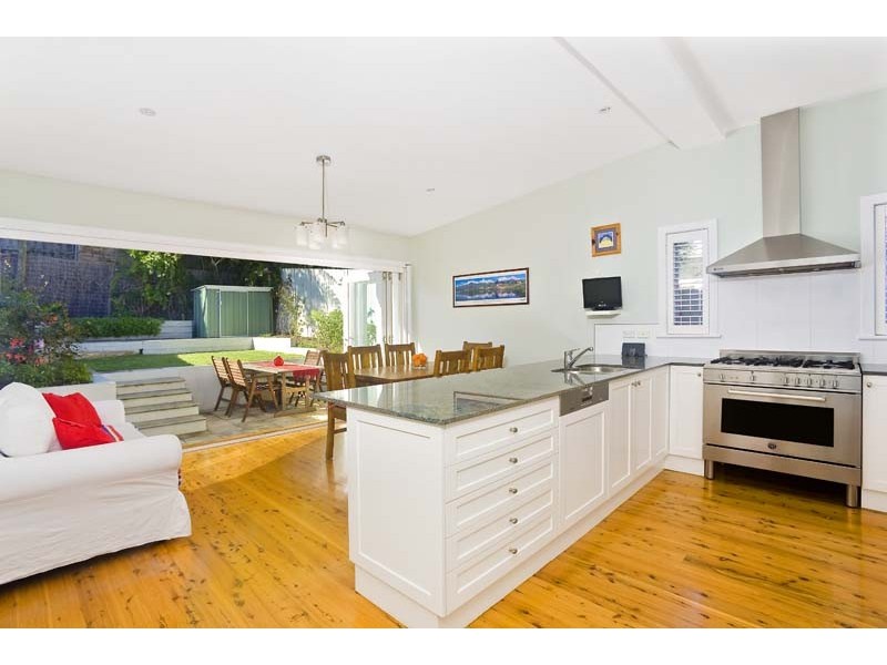 30 Thornton Street, Fairlight NSW 2094