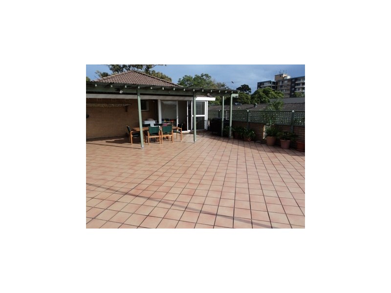 6/64 Oaks Avenue, Dee Why NSW 2099