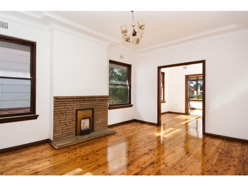 1 Seebrees Street, Manly Vale NSW 2093