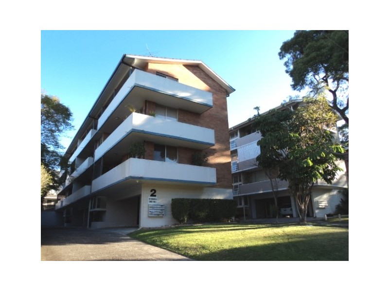2/2 Holborn Avenue, Dee Why NSW 2099