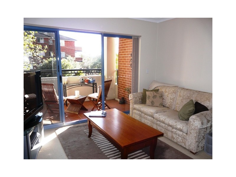 1/53-55 Campbell Parade, Manly Vale NSW 2093