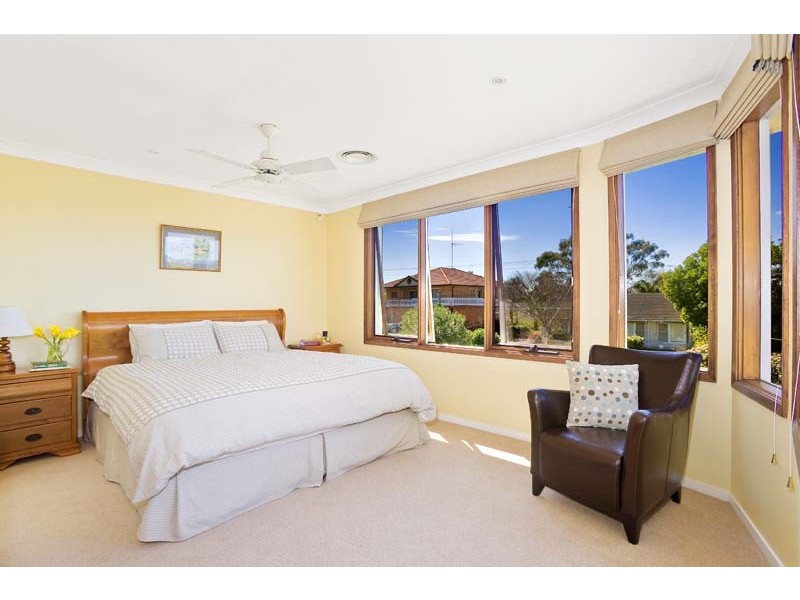 5 Princes Promenade, Seaforth NSW 2092
