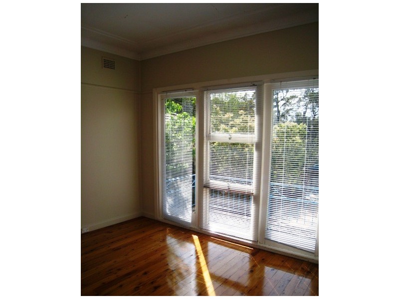 81 Clontarf Street, Seaforth NSW 2092