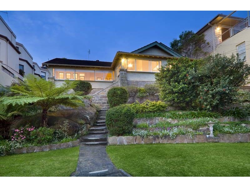 6 Clifford Avenue, Fairlight NSW 2094