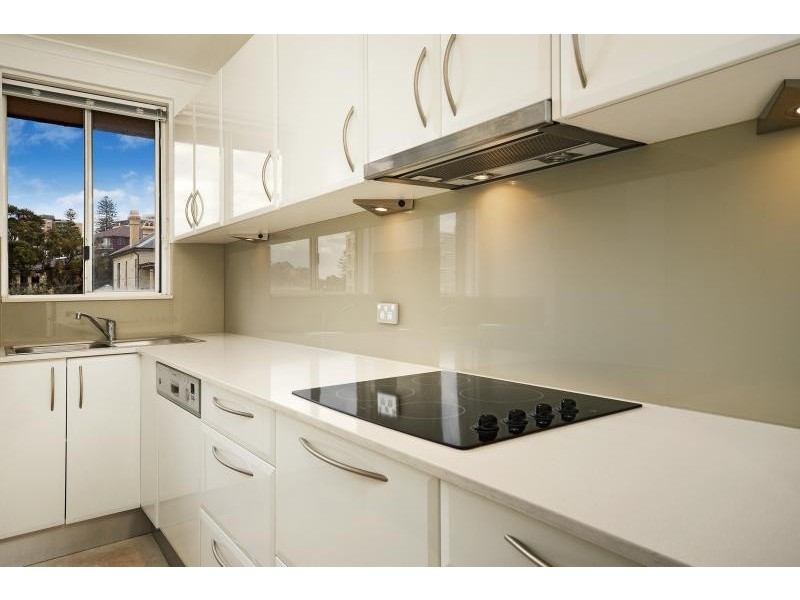 9/19 The Crescent, Manly NSW 2095