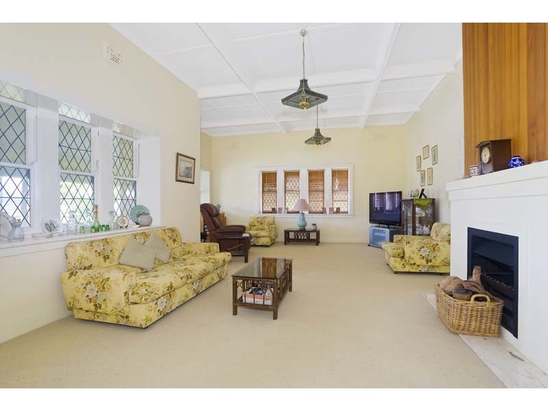 6 Clifford Avenue, Fairlight NSW 2094