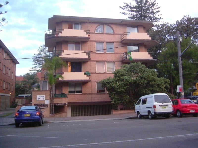 2/14 Victoria Parade, Manly NSW 2095