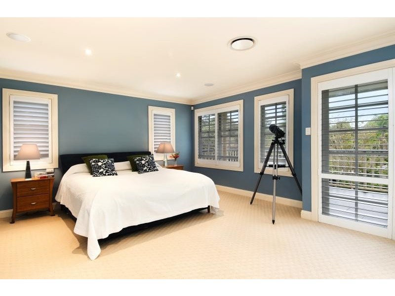 63 Fromelles Avenue, Seaforth NSW 2092